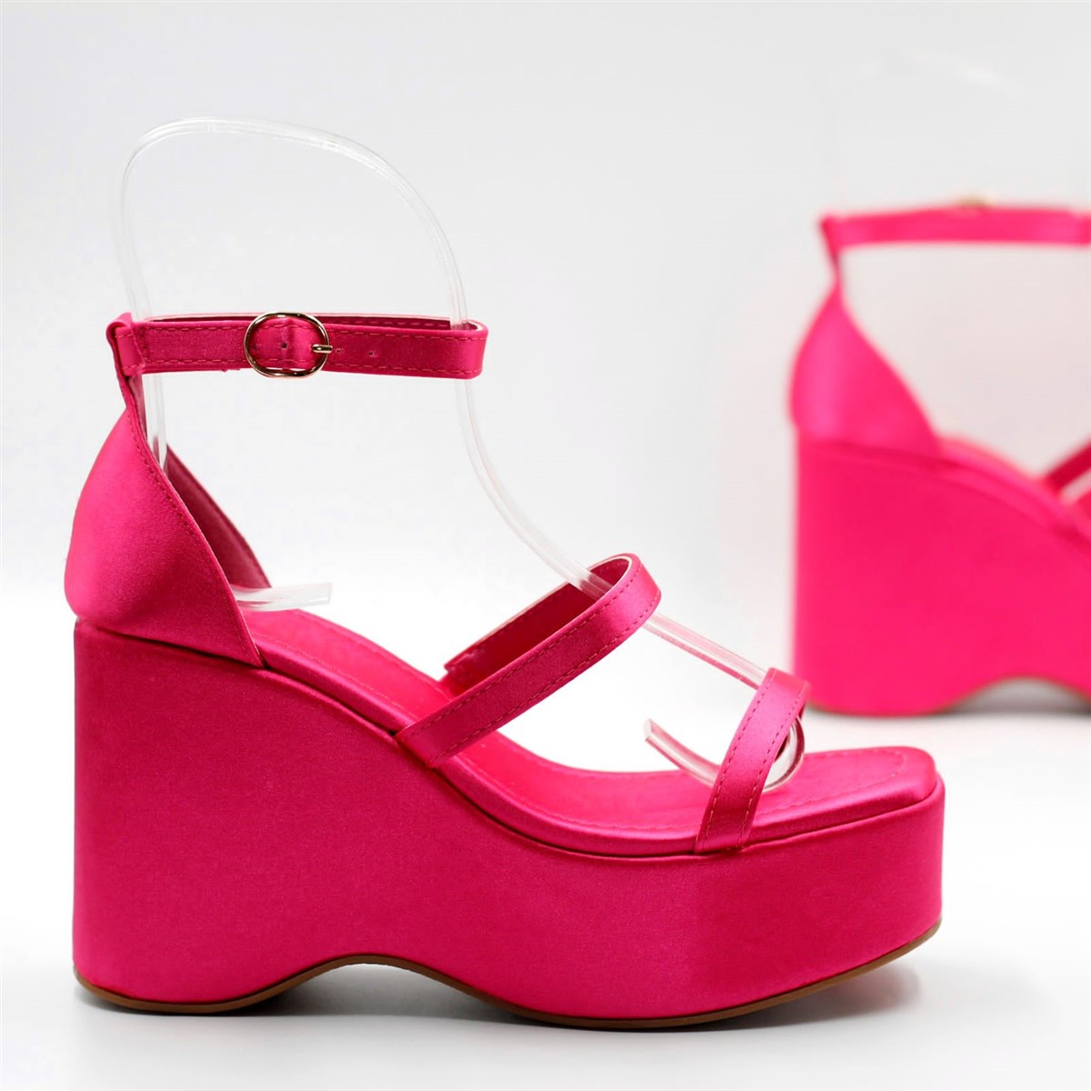 Donna - Image 2