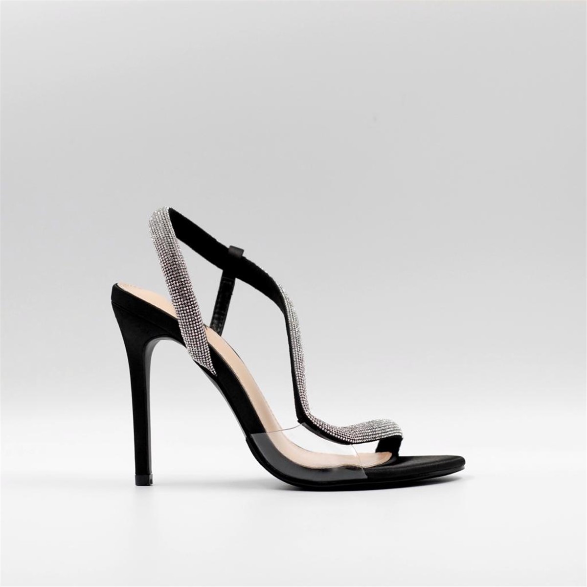 Briana - Image 4
