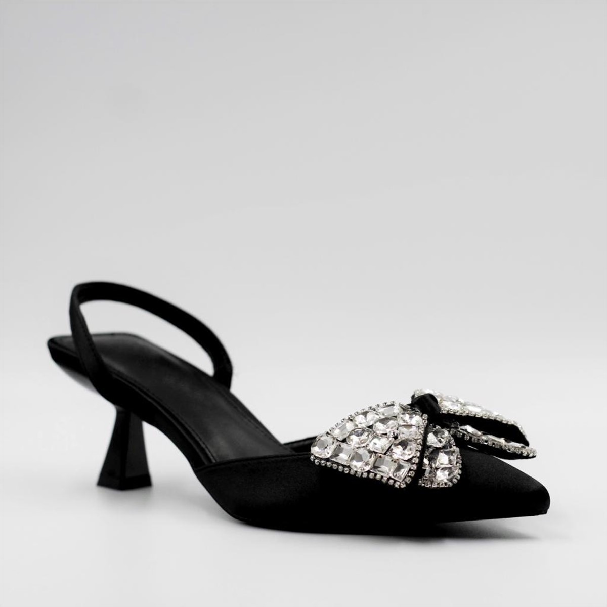Babe - Image 3