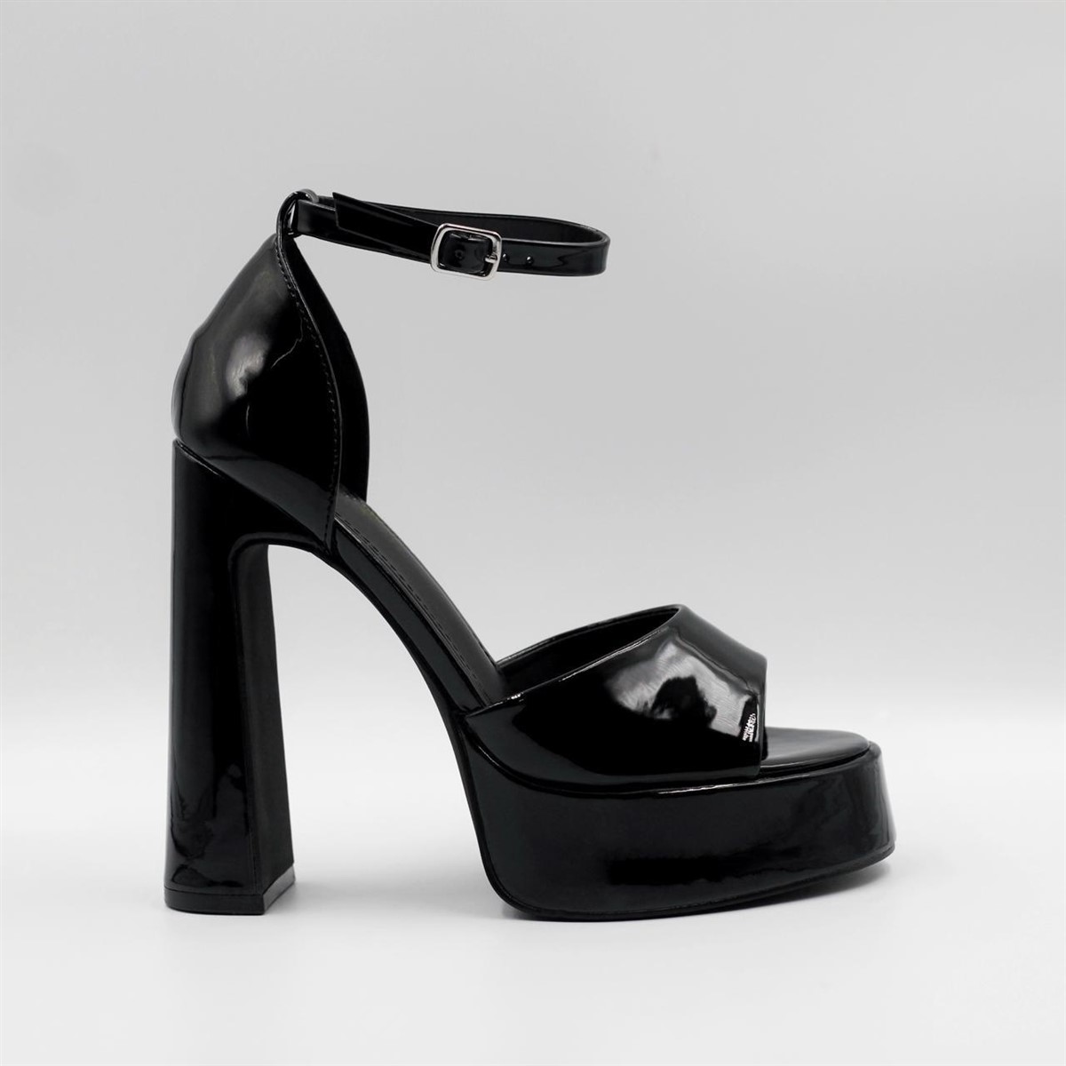 Mariel - Image 5