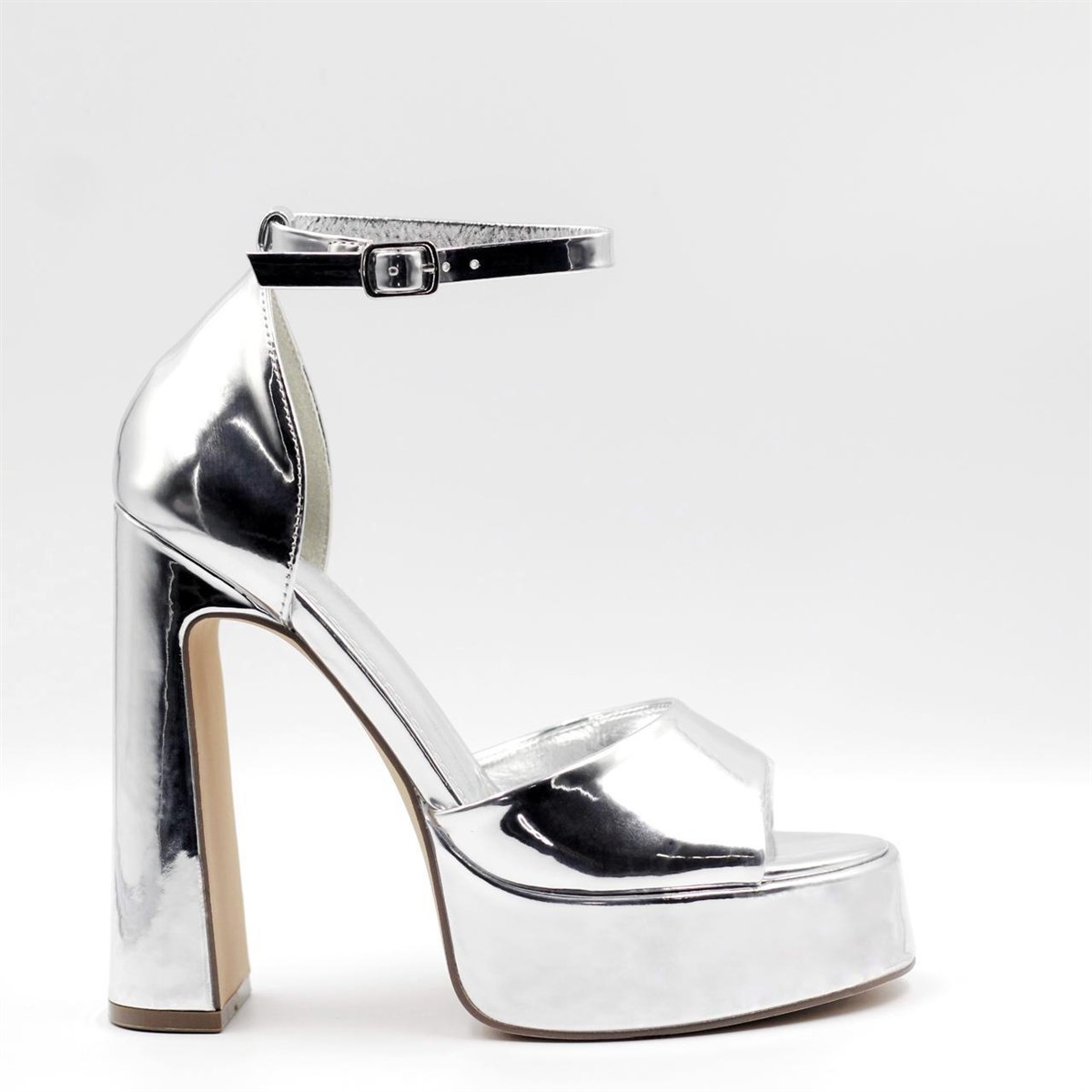 Mariel - Image 6
