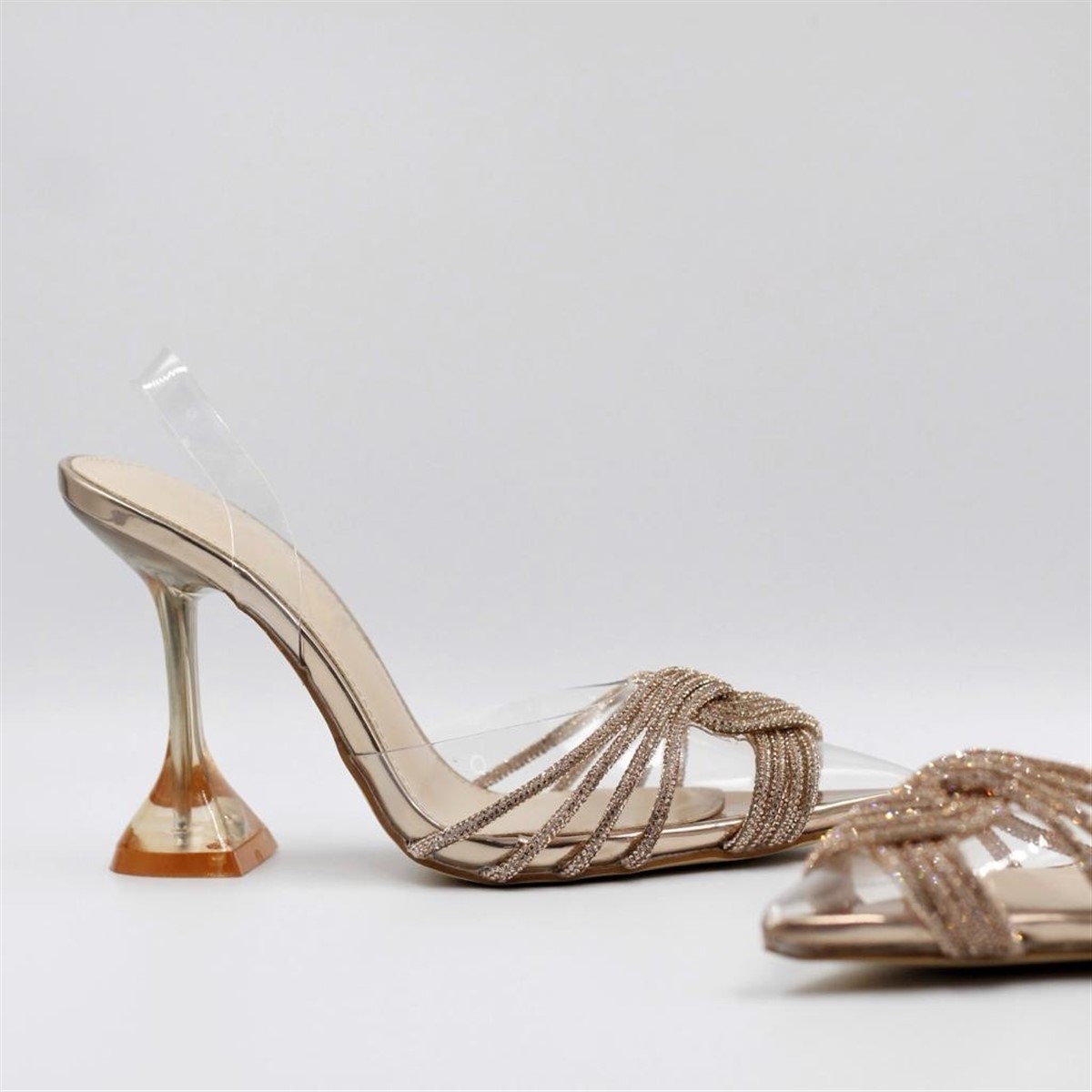 Monroe - Image 4